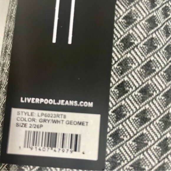 Liverpool Stretch Pencil Skirt - Picture 5 of 6